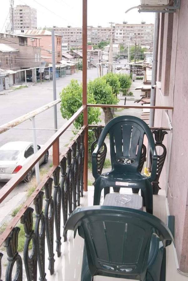 Hotel Bonjour House Erywań Zewnętrze zdjęcie