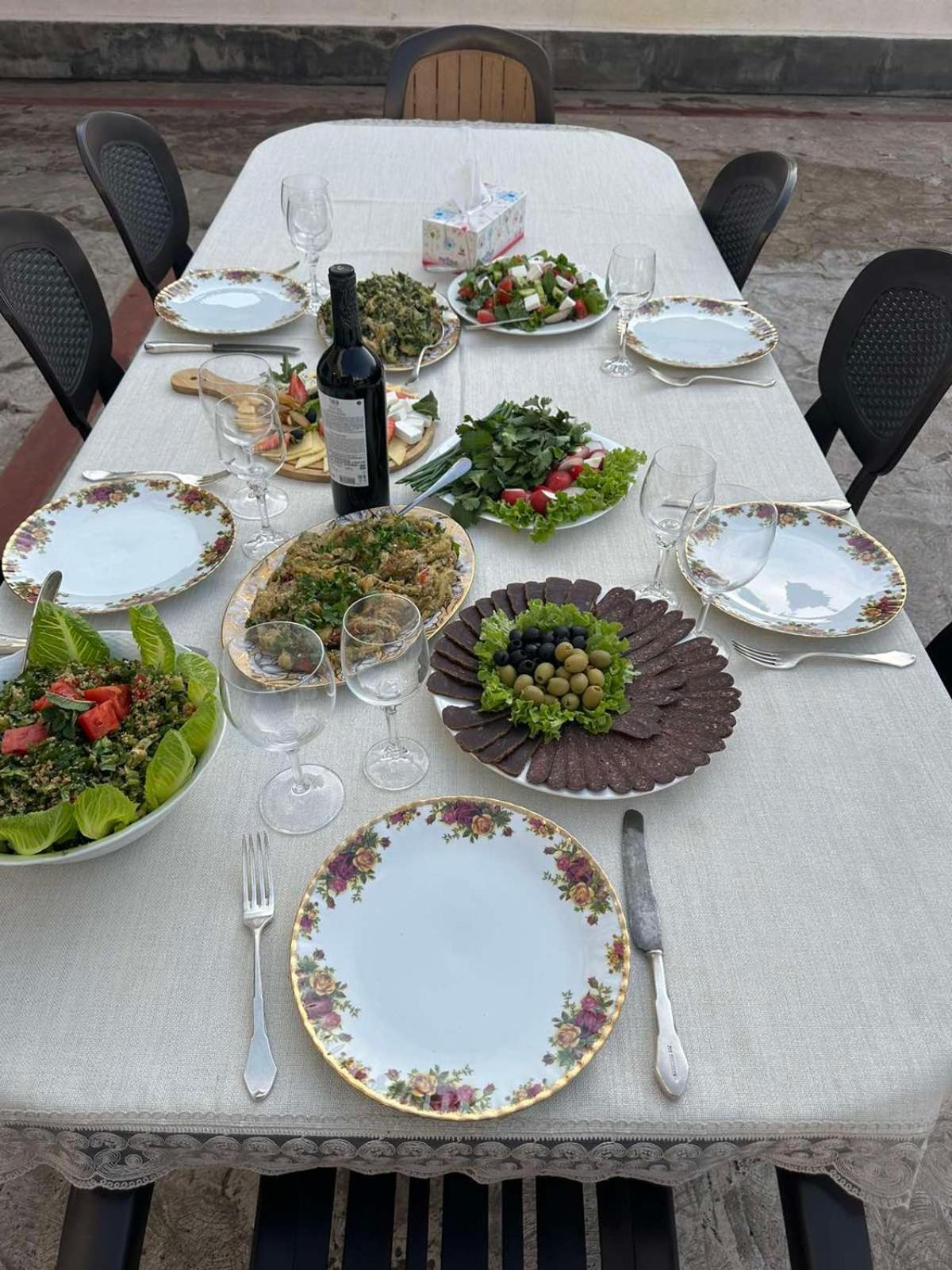 Hotel Bonjour House Erywań Zewnętrze zdjęcie